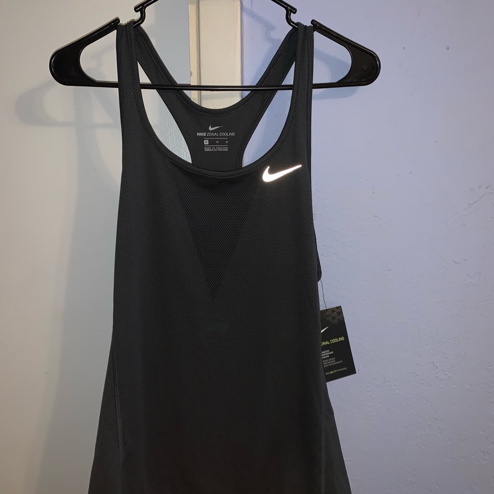 Nike Cooling Tank Top
